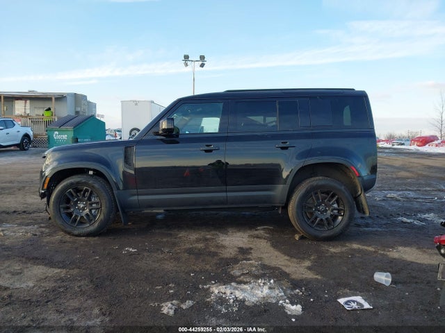 Land Rover Defender 110 P300