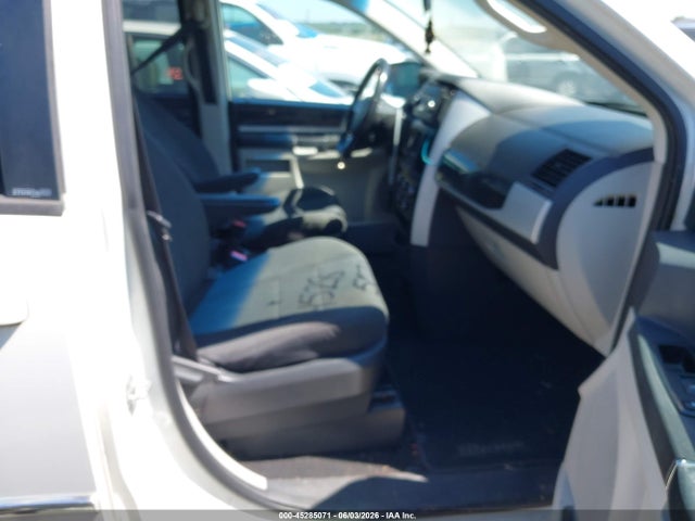 Dodge Grand Caravan Sxt
