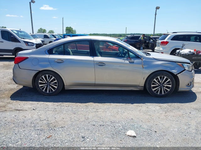 Subaru Legacy 2.5i Premium