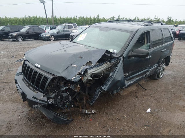 Jeep Grand Cherokee Laredo
