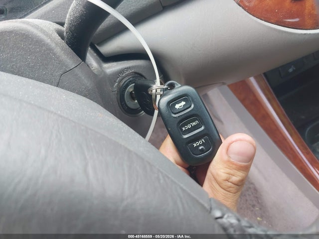Toyota Camry Xle V6
