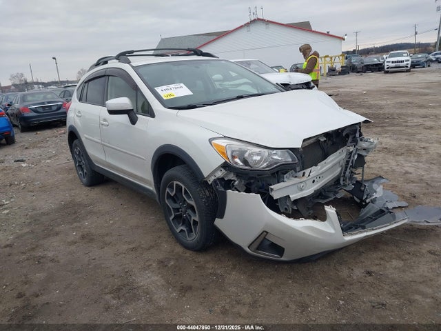 Salvage Subaru Crosstrek Image