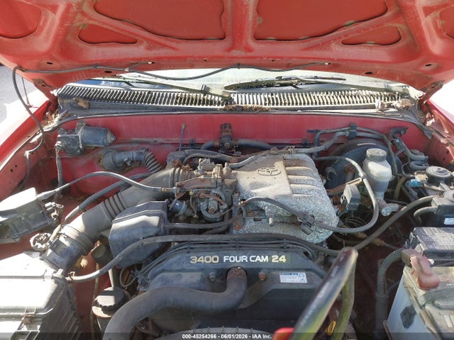 Toyota Tacoma Base V6