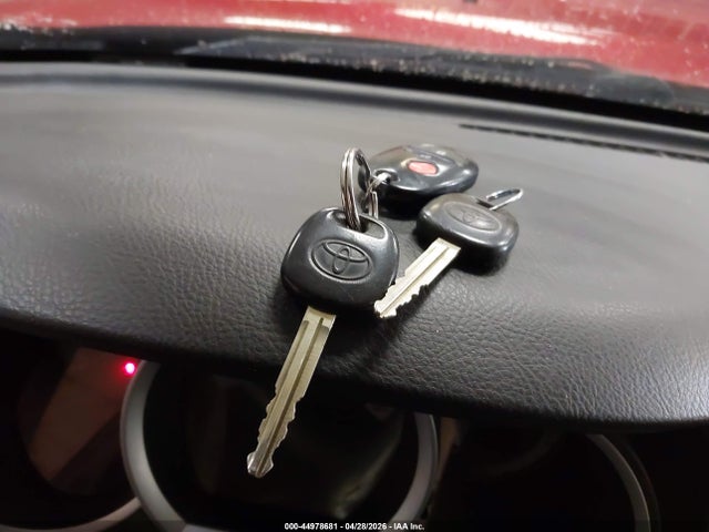 Toyota Tacoma Base V6