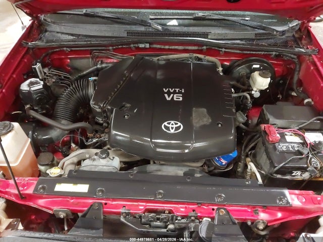 Toyota Tacoma Base V6