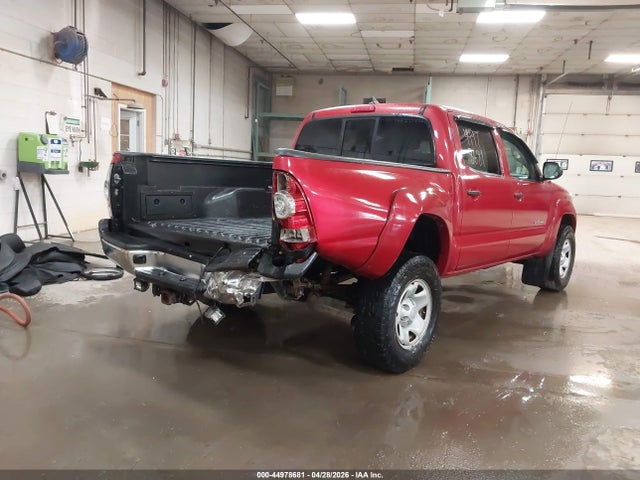 Toyota Tacoma Base V6
