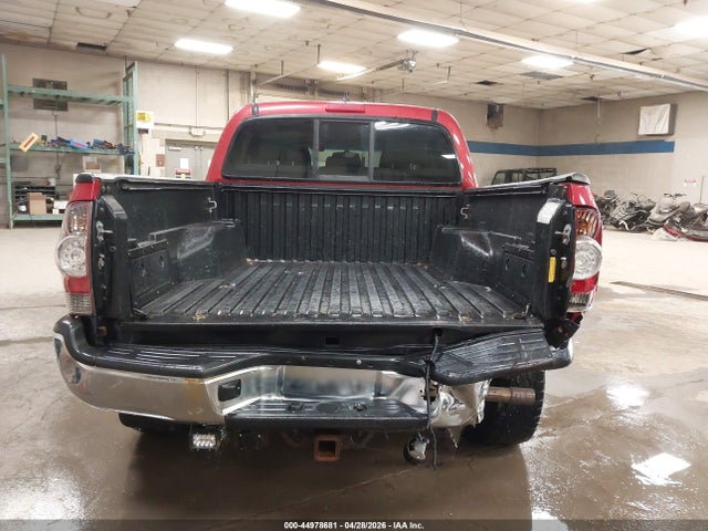 Toyota Tacoma Base V6