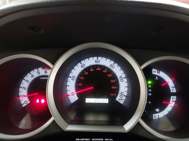 Toyota Tacoma Base V6