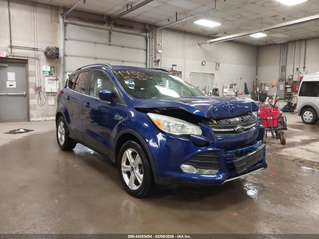 Salvage Ford Escape Image
