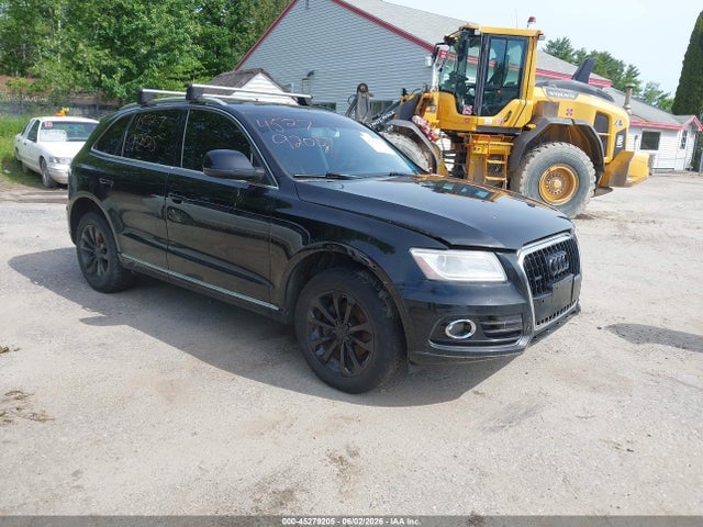 Salvage Audi Q5 Image