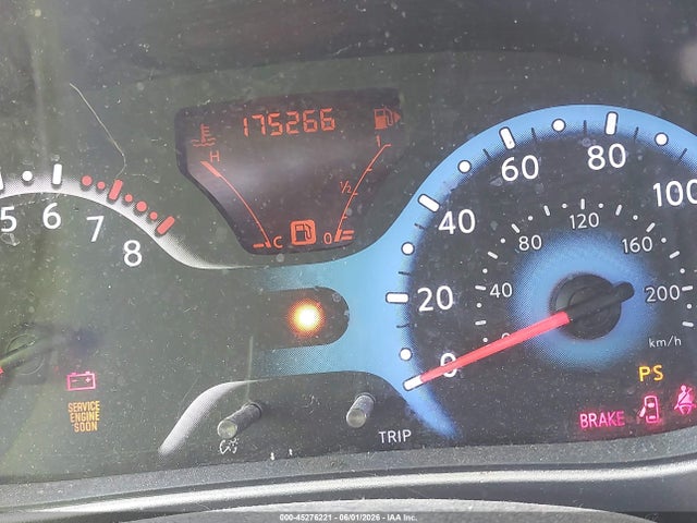 Nissan cube 1.8