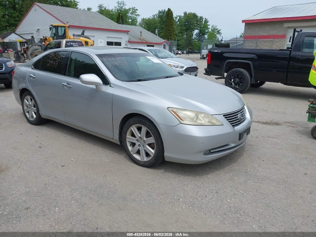 Salvage Lexus Es Image