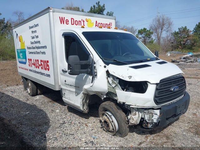Salvage Ford Transit Image