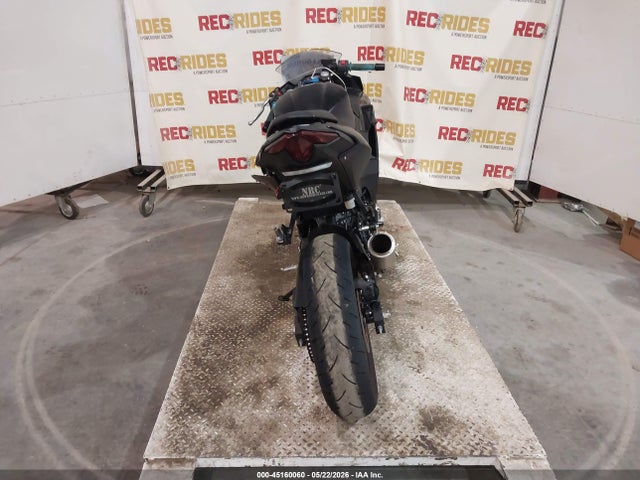 Kawasaki Ex500 H