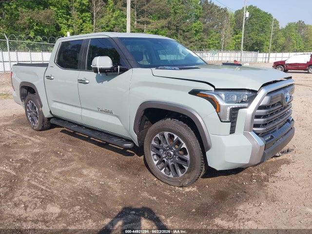 Salvage Toyota Tundra Image