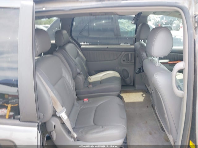 Toyota Sienna Xle