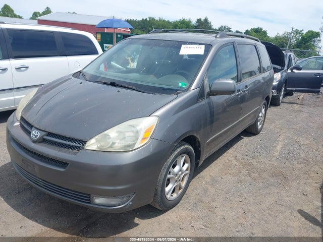 Toyota Sienna Xle