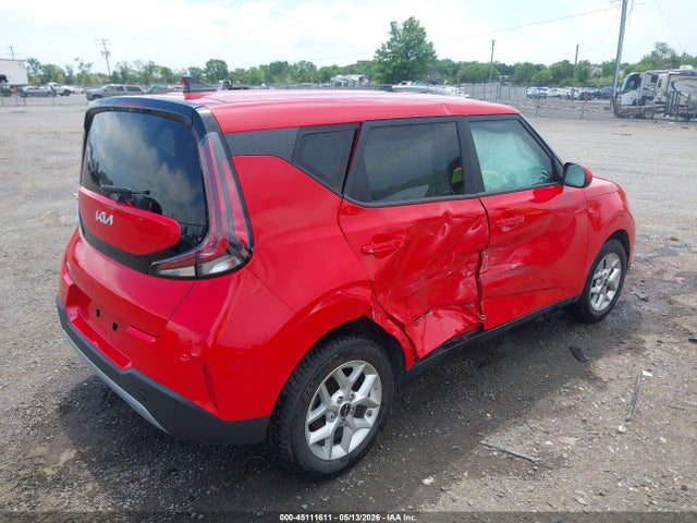 Kia Soul Lx