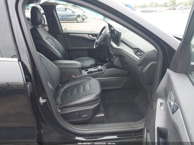 Ford Escape Platinum