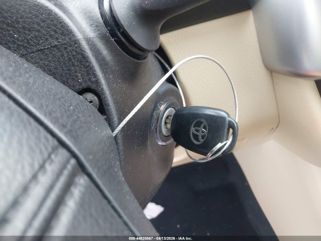 Toyota Highlander Le Plus V6