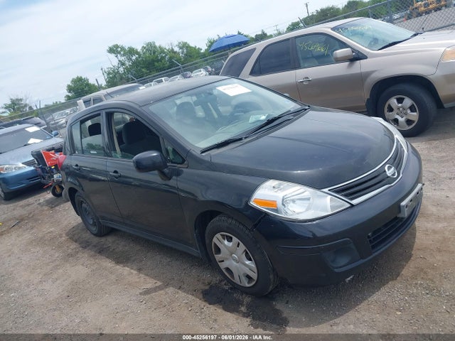 Salvage Nissan Versa Image