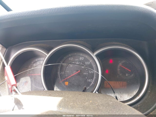 Nissan Versa 1.8 S
