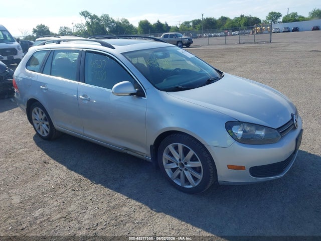 Salvage Volkswagen Jetta Image