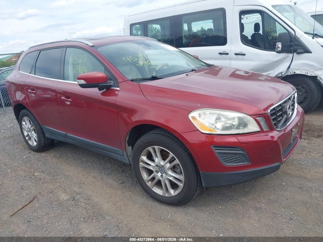 Salvage Volvo XC60 Image
