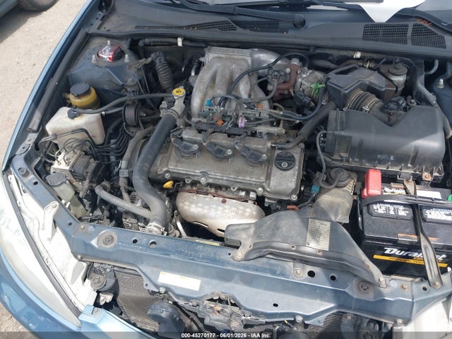 Toyota Camry Le V6