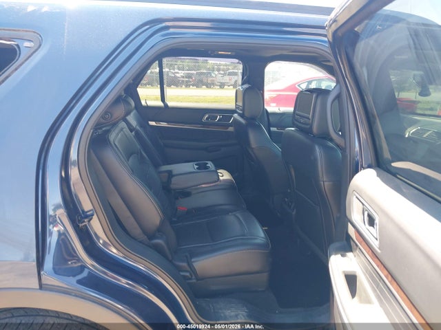 Ford Explorer Platinum