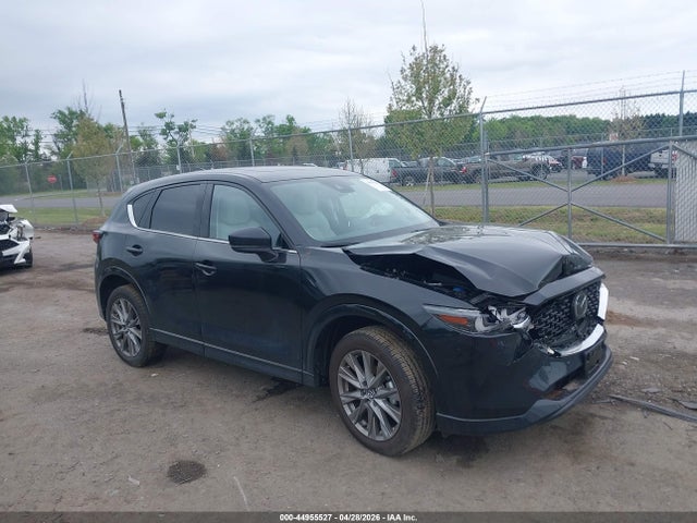 Salvage Mazda Cx Image