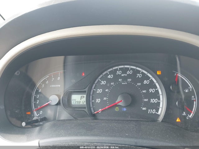 Toyota Sienna Le V6 8 Passenger