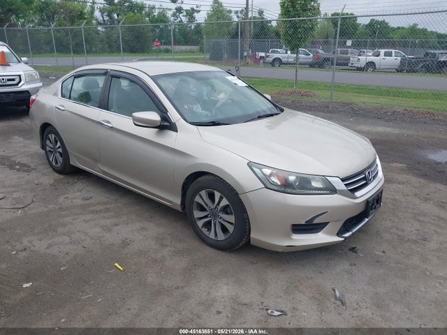 Salvage Honda Accord Image