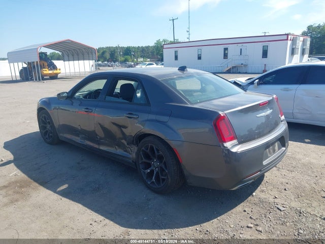 Chrysler 300 Touring