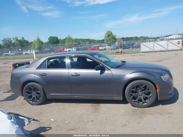 Chrysler 300 Touring