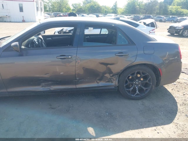 Chrysler 300 Touring