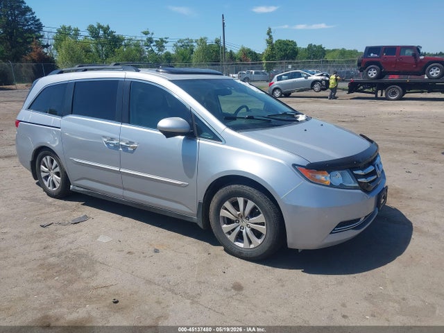 Salvage Honda Odyssey Image