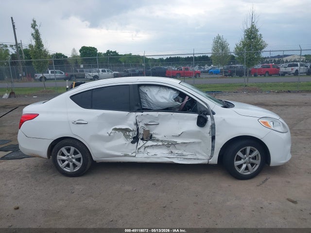 Nissan Versa 1.6 Sl