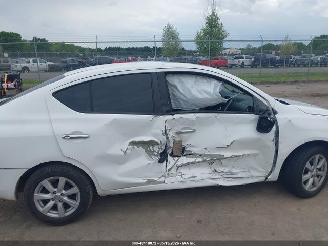 Nissan Versa 1.6 Sl