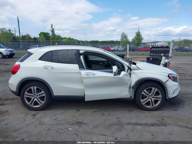 Mercedes-Benz GLA 4matic