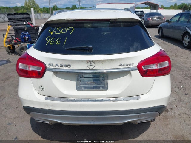 Mercedes-Benz GLA 4matic