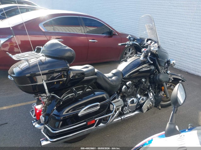 Yamaha Xvz13