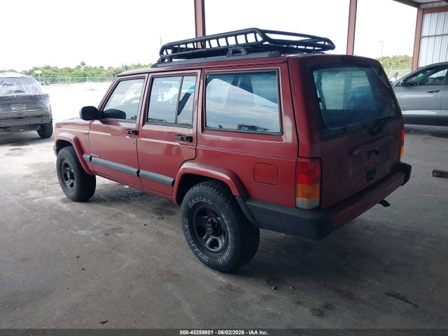 Jeep Cherokee