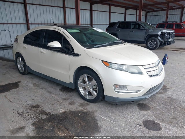 Salvage Chevrolet Volt Image