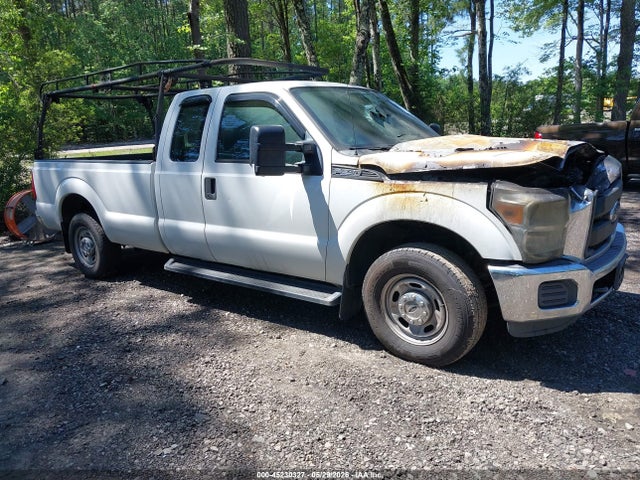 Salvage Ford F-250 Image
