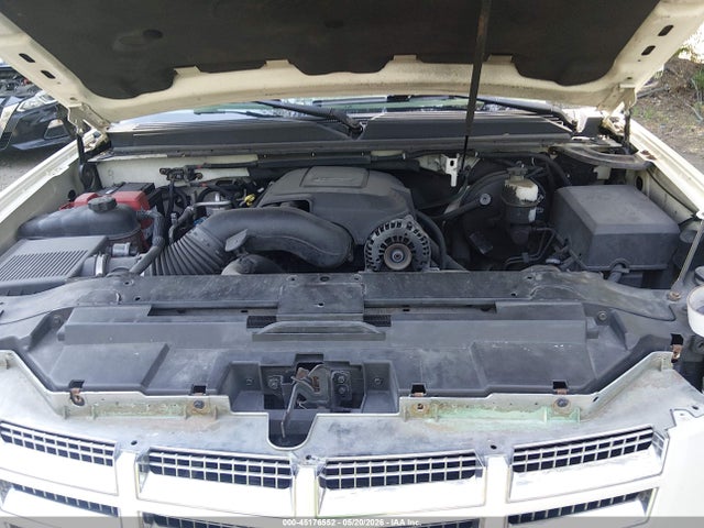Cadillac Escalade Standard
