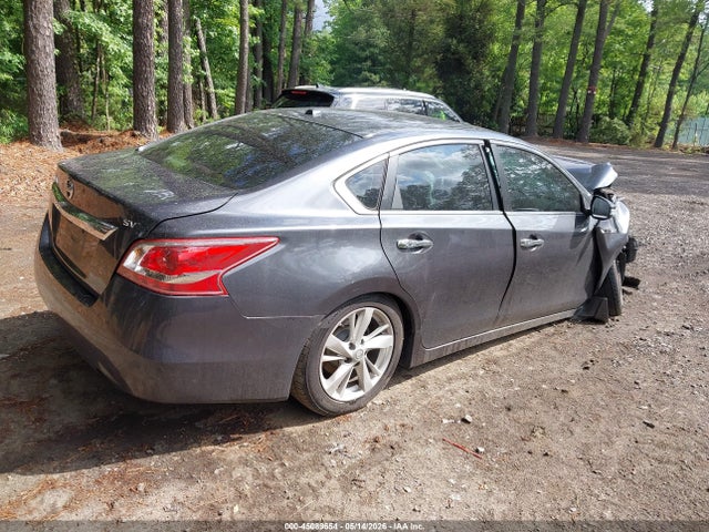 Nissan Altima 2.5 Sv