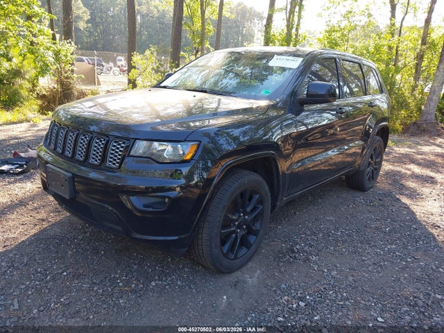 Jeep Grand Cherokee Altitude 4x4