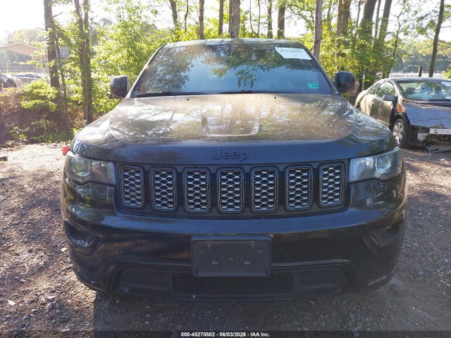 Jeep Grand Cherokee Altitude 4x4
