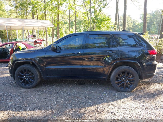 Jeep Grand Cherokee Altitude 4x4